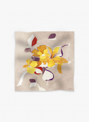 Seidenschal mit Aquarellblumenmuster in gelb