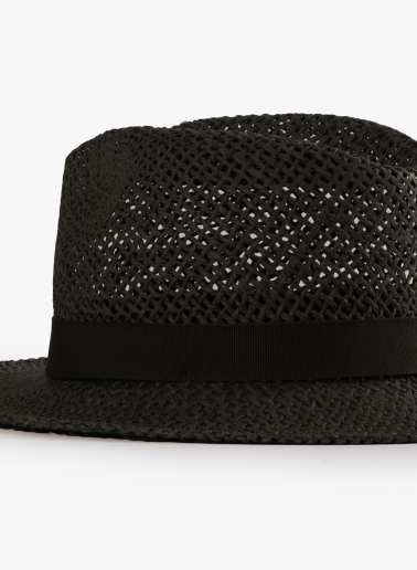 Klassischer Strohhut mit Lochmuster in schwarz