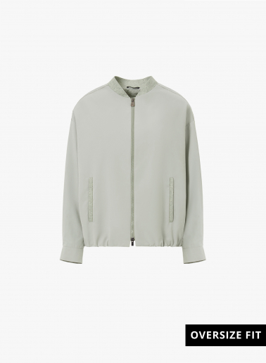 Oversized light grey bomber in rainproof technical fabric