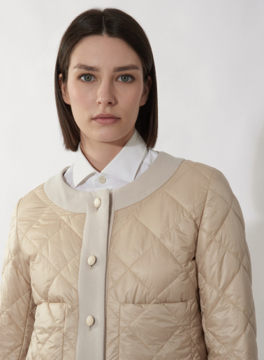 Wattierte Jacke mit Details aus reiner Wolle in beige