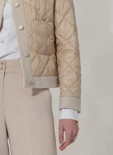 Wattierte Jacke mit Details aus reiner Wolle in beige