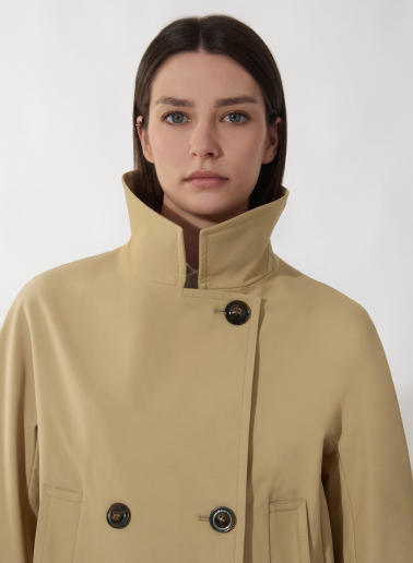 Peacoat aus Stretch-Baumwolle in camel