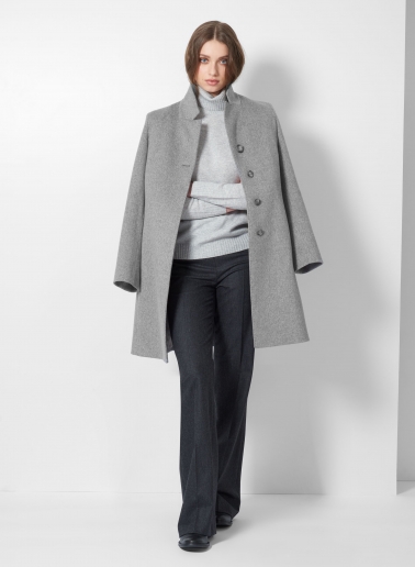 Inverted notch collar light grey coat crafted with Loro Piana Fabric
