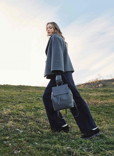 Short grey wool coat with maxi notch collar
