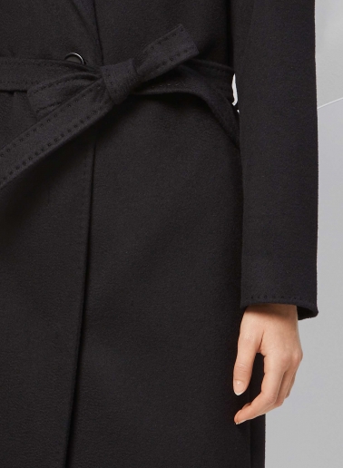 Belted fitted black pure wool coat