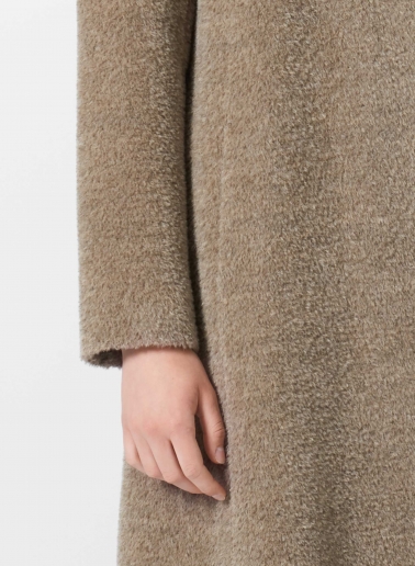 Ausgestellter Mantel aus Wolle und Alpaka in Taupe