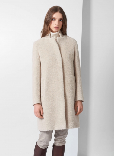 Mantel mit umklappbarem Reverskragen aus Wolle und Alpaka in Beige