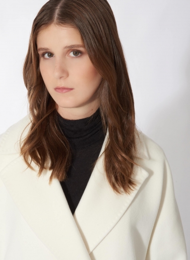 Oversized double breasted white pure wool coat