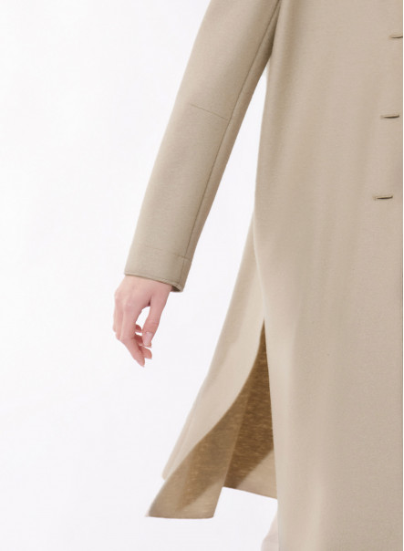 Mantel beige mit 3 Knöpfen aus gekochter Wolle