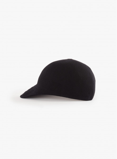 Black cotton baseball hat
