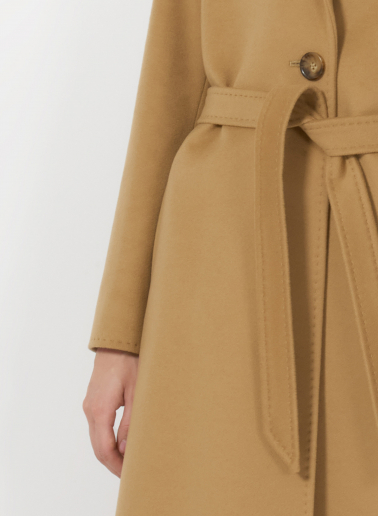 Belted fitted camel pure wool coat