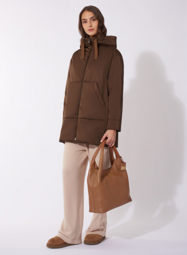 Maxi Schultertasche aus Leder in Tabak