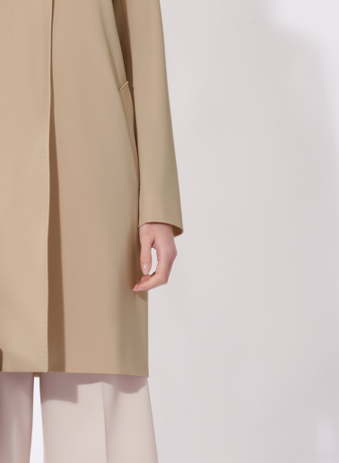 Hemdkragenmantel beige aus Nylon