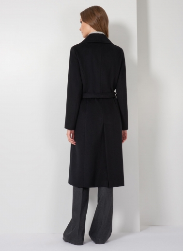 Cappotto nero con cintura in puro cashmere linea aderente