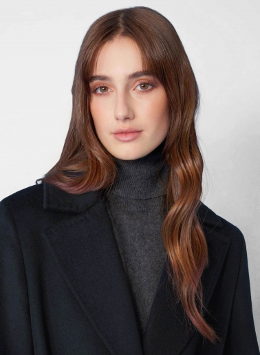 Cappotto blu con cintura in puro cashmere linea aderente