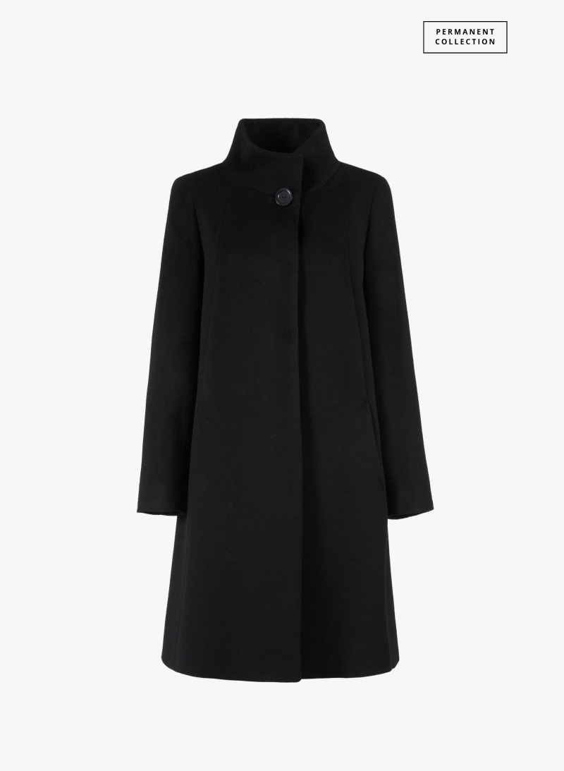 Cappotto nero svasato in puro cashmere