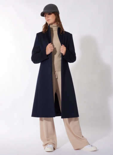 Cappotto blu in puro cashmere con collo alto