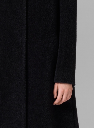 Cappotto nero svasato in lana e alpaca con collo alto